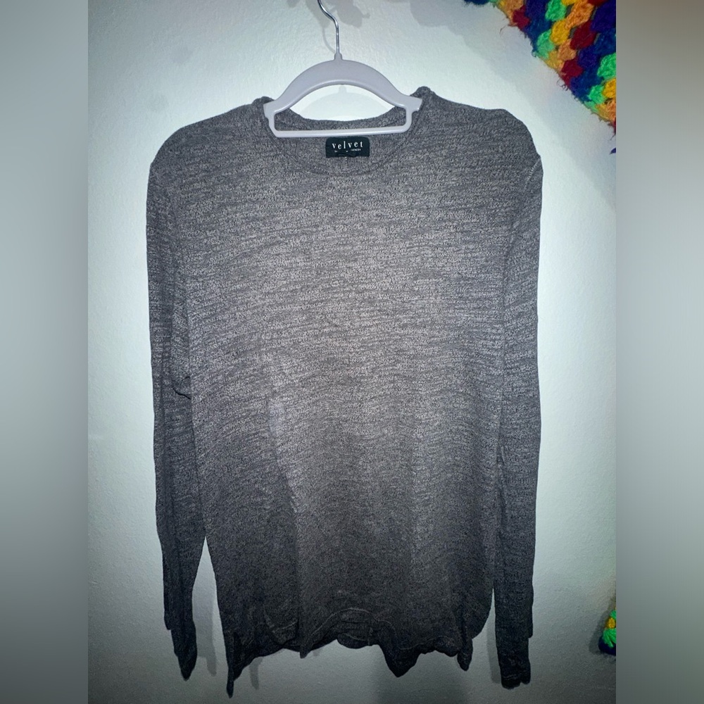 Velvet brand men’s long sleeve size Medium
